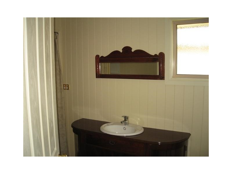 1/30 Rae Street, Roma QLD 4455