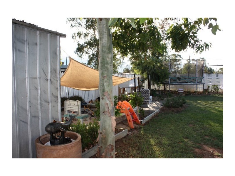 24 Powell Street, Roma QLD 4455