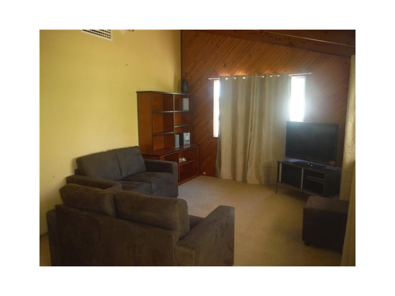 1/11 Tiffin Street, Roma QLD 4455