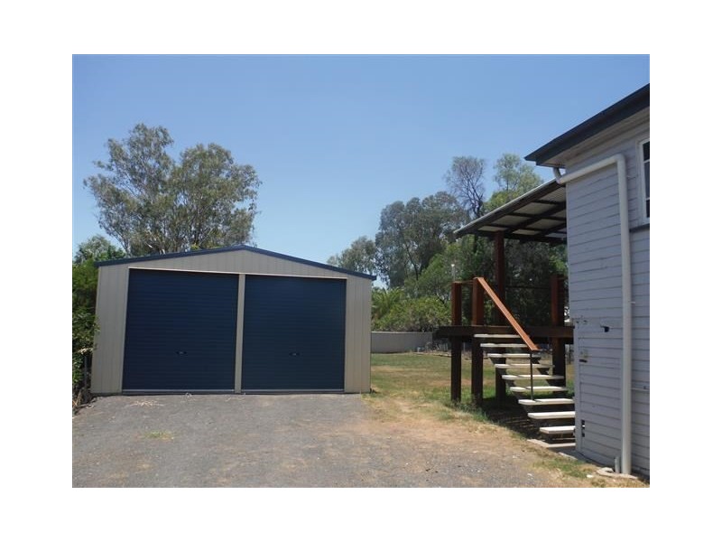 46 Arthur Street, Roma QLD 4455