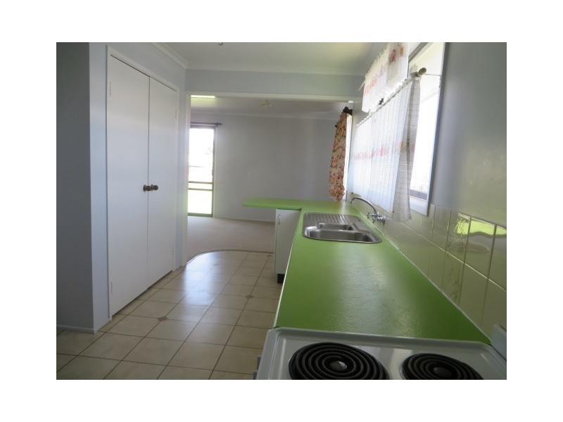 30 Spencer Street, Roma QLD 4455