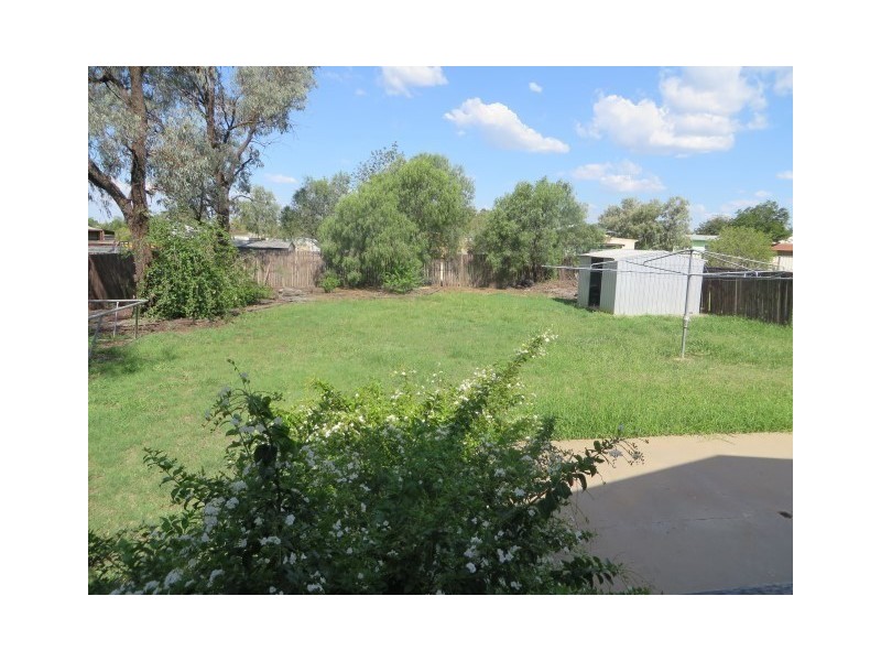 30 Spencer Street, Roma QLD 4455