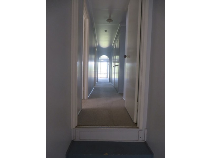 30 Spencer Street, Roma QLD 4455