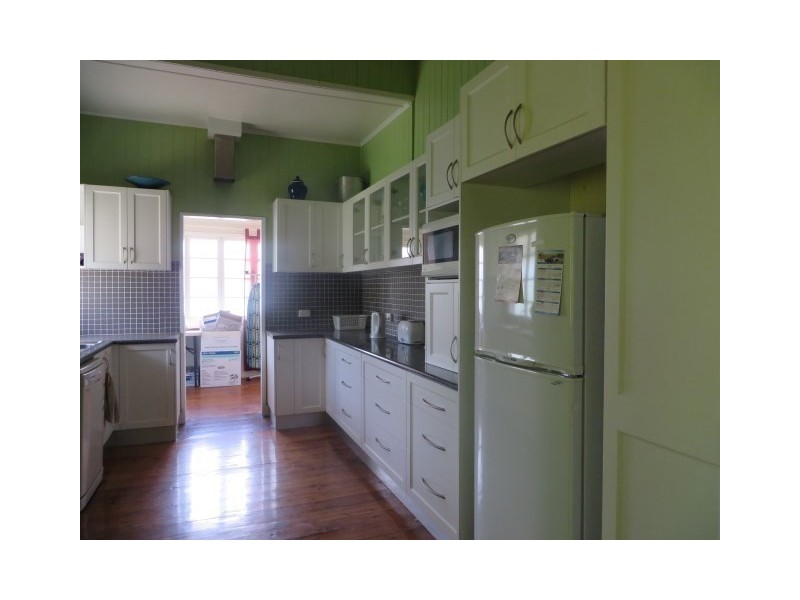 156 McDowall Street, Roma QLD 4455