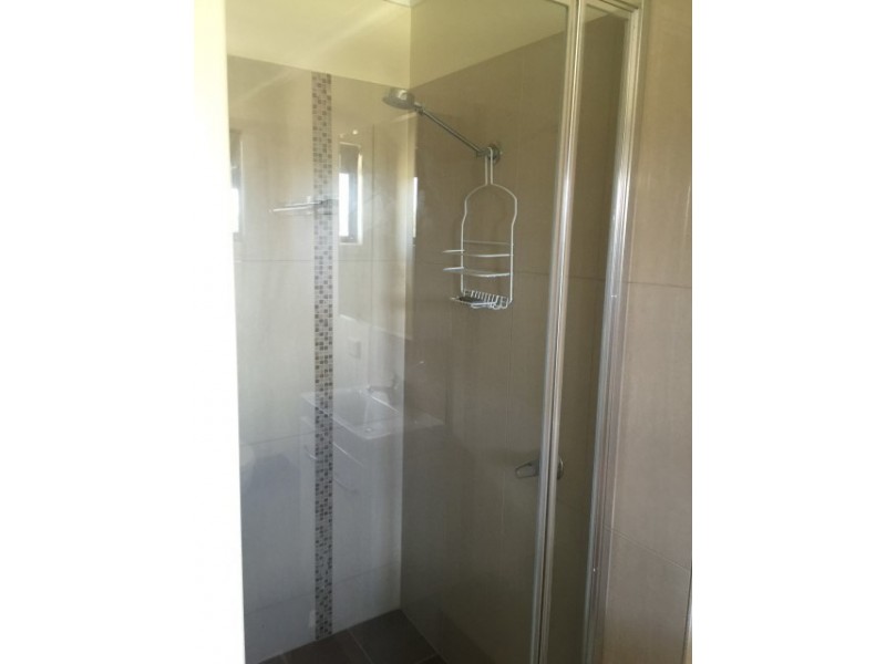 6 Bass Street, Yuleba QLD 4427