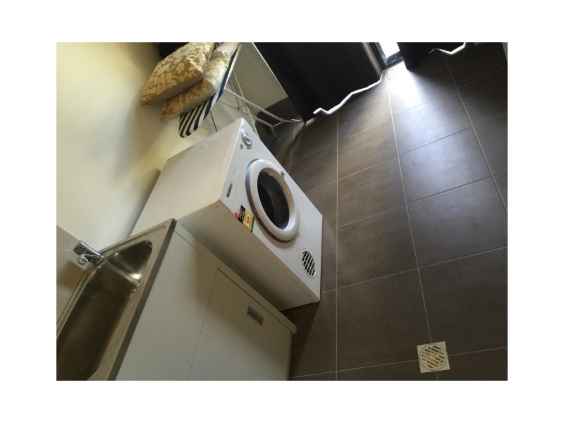 6 Bass Street, Yuleba QLD 4427