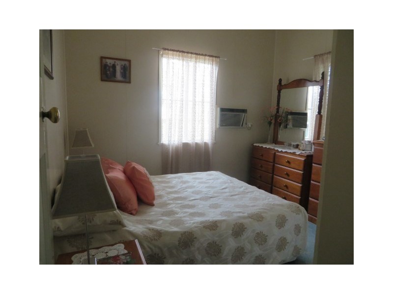 28 Duke Street, Roma QLD 4455