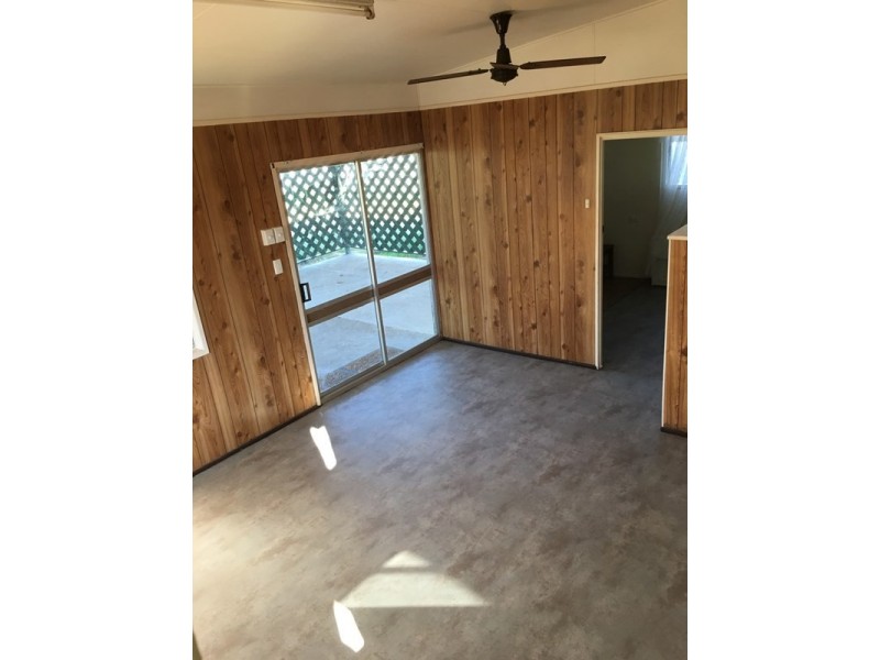 24 Wright Street, Roma QLD 4455
