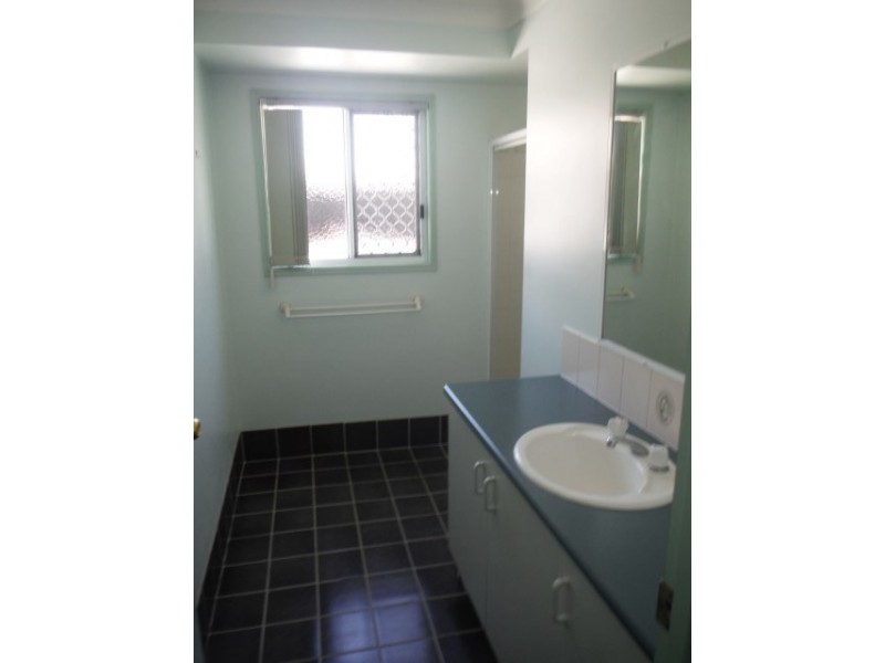 105 Quintin Street, Roma QLD 4455