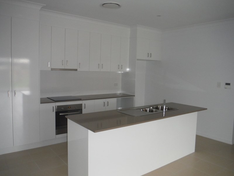 14 Clearview Drive, Roma QLD 4455