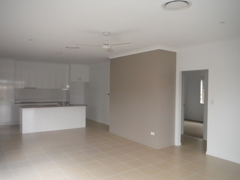 14 Clearview Drive, Roma QLD 4455