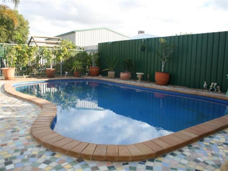 14 Rosedale Close, Roma QLD 4455