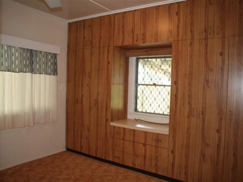 84 Miscamble Street, Roma QLD 4455