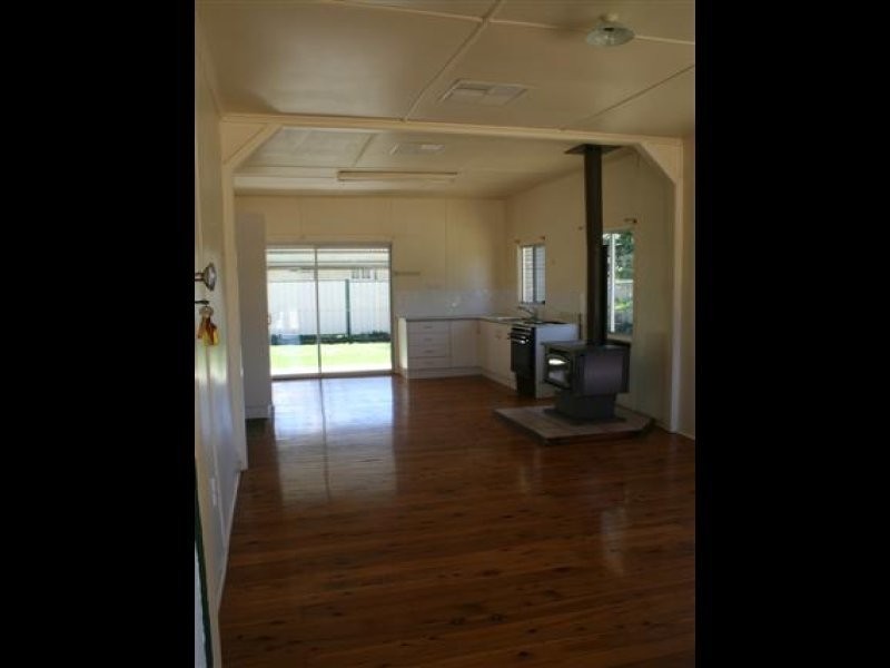 7 Lovell Street, Roma QLD 4455