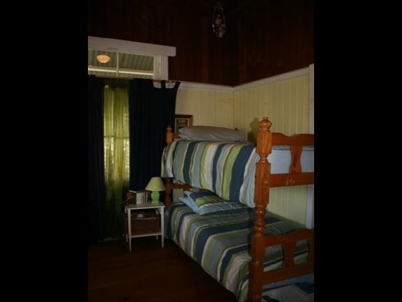 62 Raglan Street, Roma QLD 4455