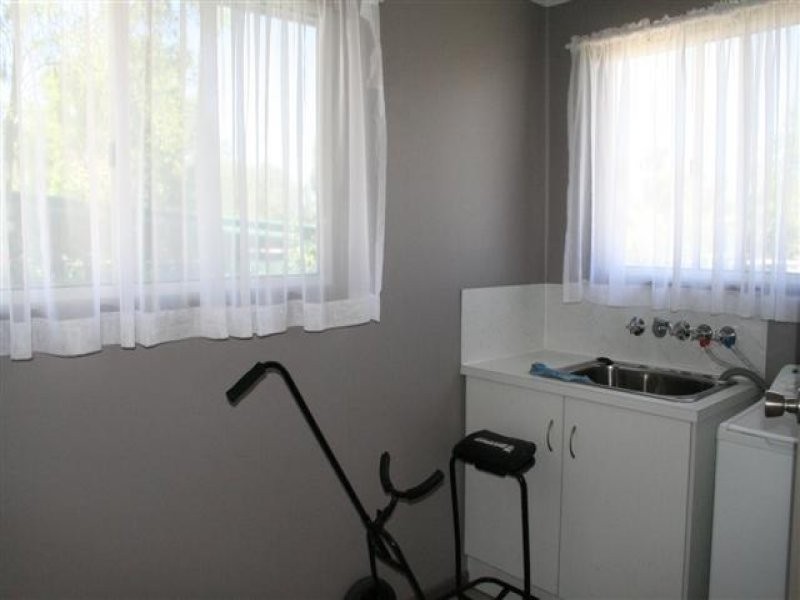 36 Conlan Street, Roma QLD 4455