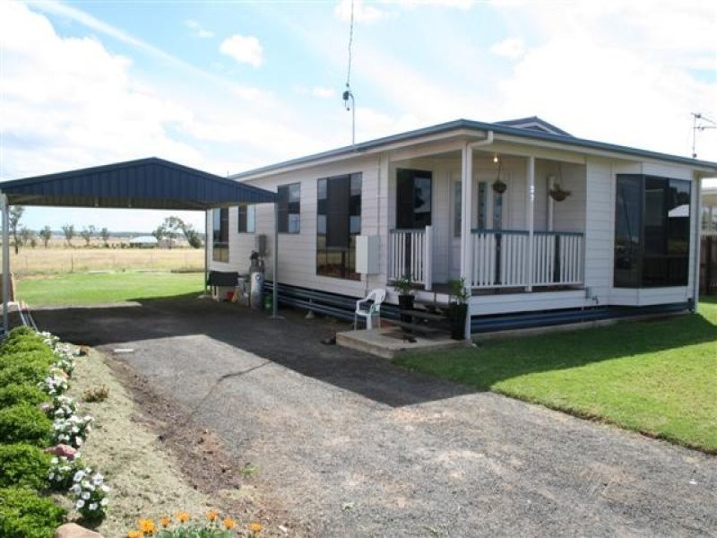 27 Robusta Drive, Roma QLD 4455