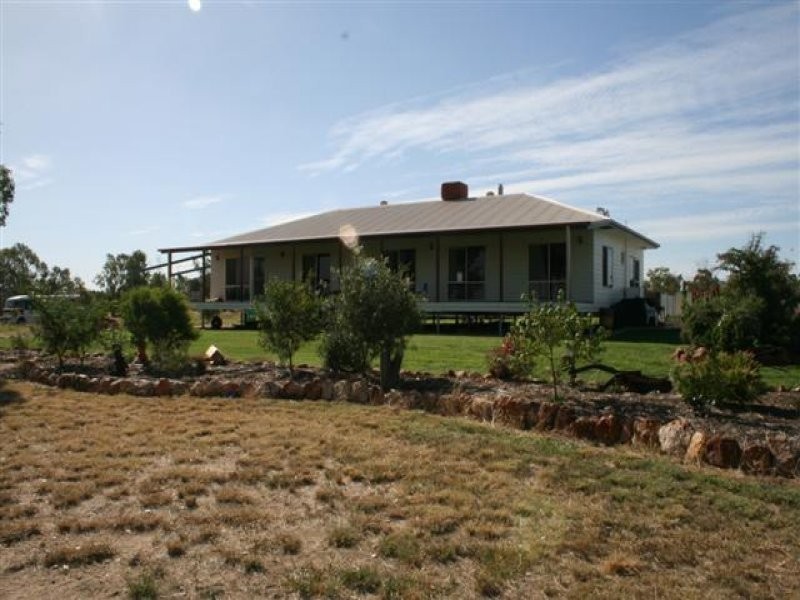 7 Beaumont Drive, Roma QLD 4455