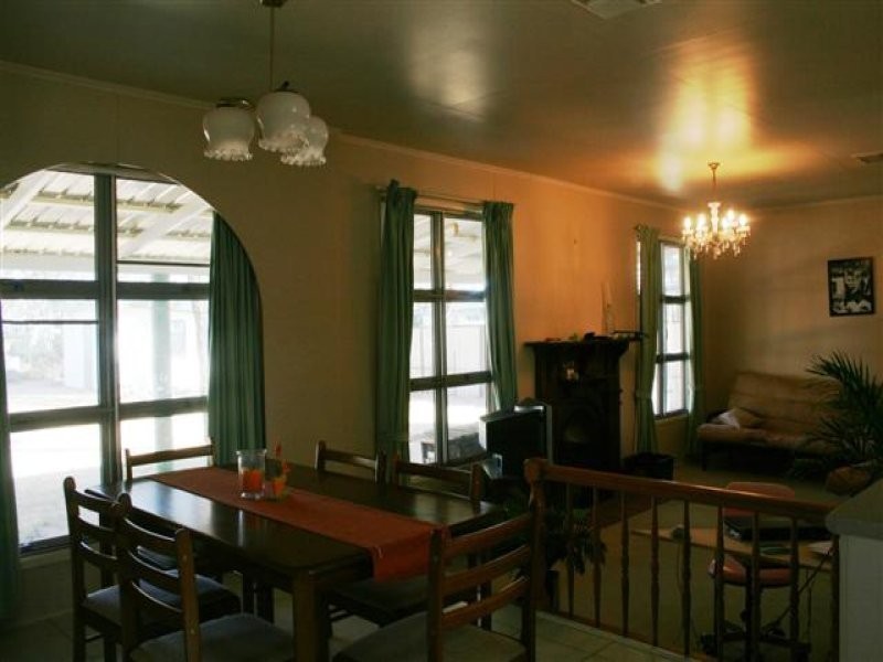 9 Borland Street, Roma QLD 4455