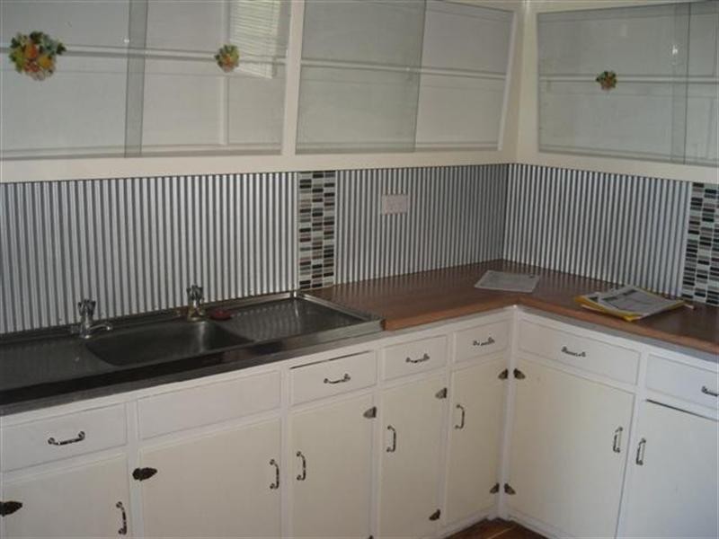 Flat 2/26a Queen Street, Roma QLD 4455