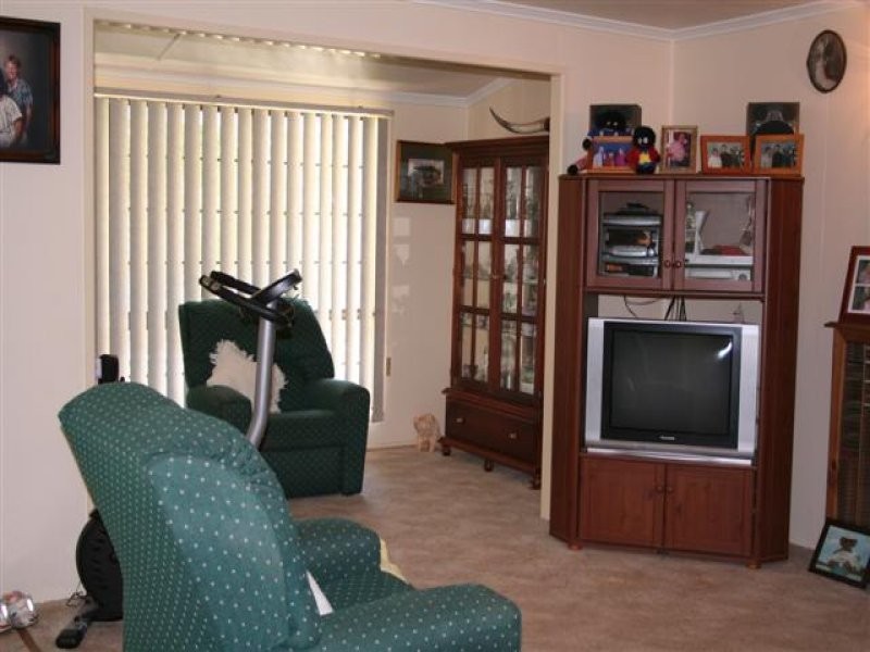 134 Northern Road, Roma QLD 4455