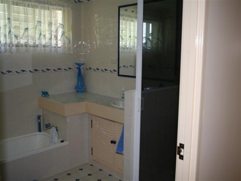 134 Northern Road, Roma QLD 4455