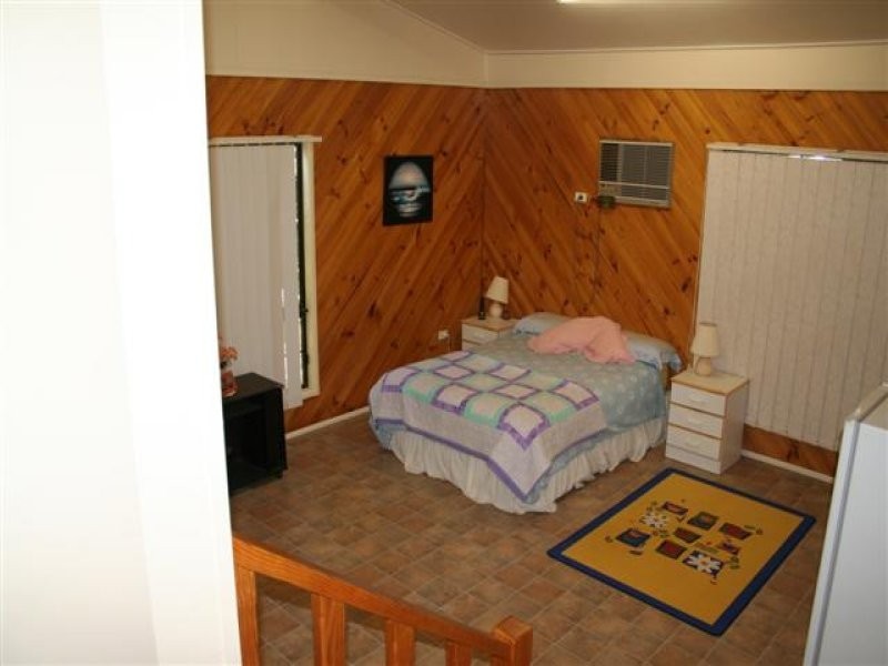 134 Northern Road, Roma QLD 4455