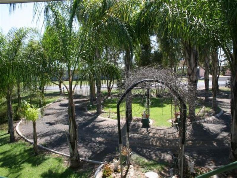 134 Northern Road, Roma QLD 4455