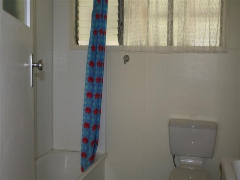 126 Currey Street, Roma QLD 4455