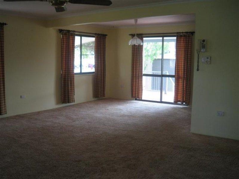 7 Everingham Avenue, Roma QLD 4455