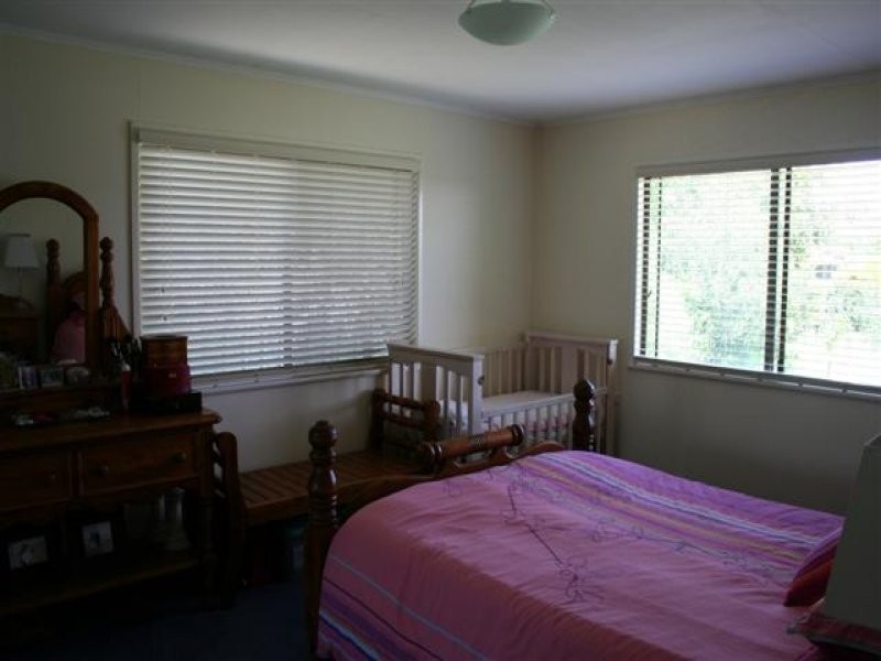 69 Currey Street, Roma QLD 4455