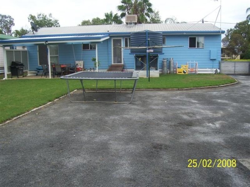 12 Powell Street, Roma QLD 4455