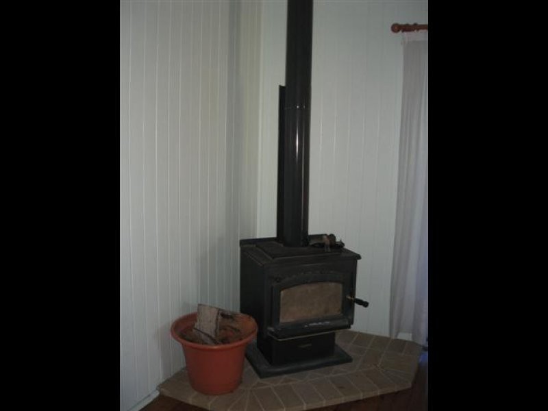 8 Mayne Street, Roma QLD 4455