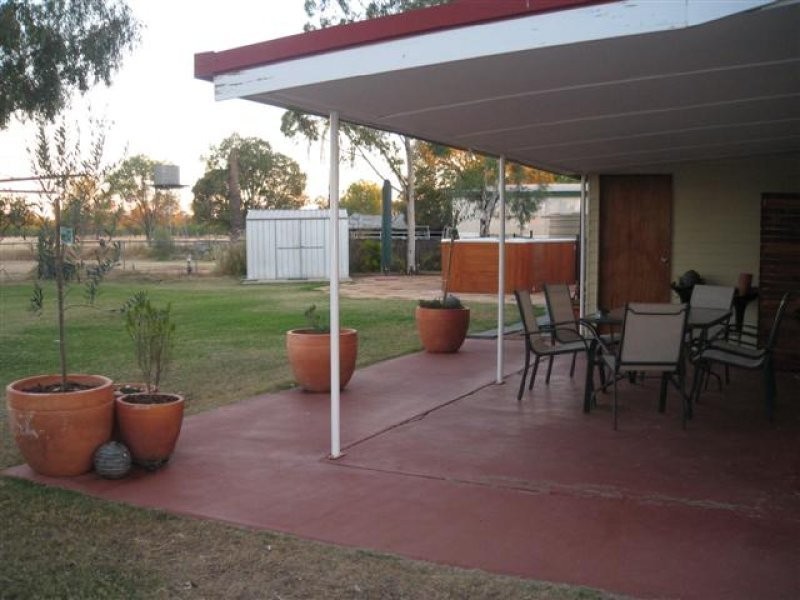 34-38 Edwardes Street, Roma QLD 4455