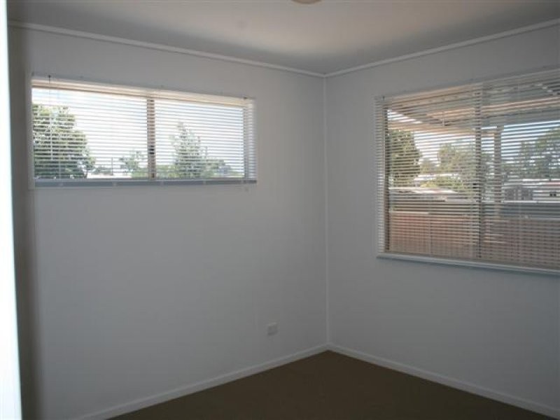 39 Ivy Street, Roma QLD 4455