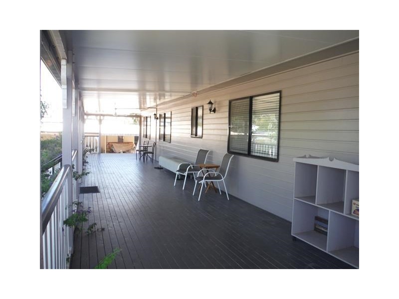 27a Allen Street, Roma QLD 4455