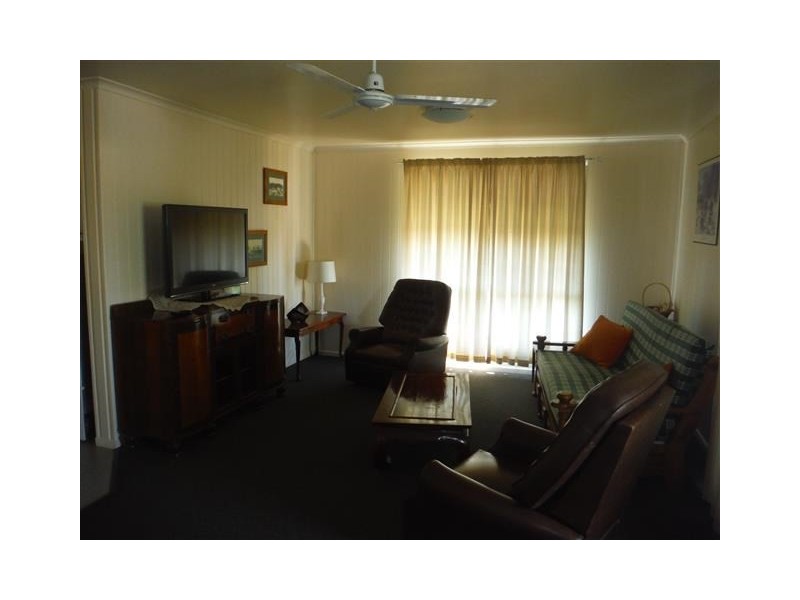 27a Allen Street, Roma QLD 4455