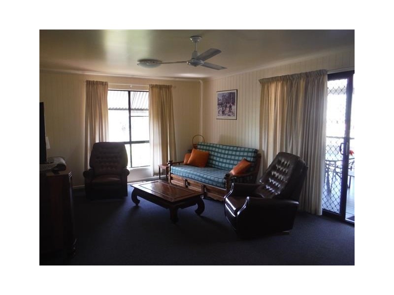 27a Allen Street, Roma QLD 4455