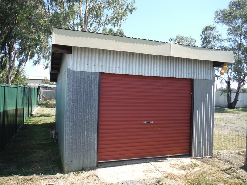 50 Twine Street, Roma QLD 4455