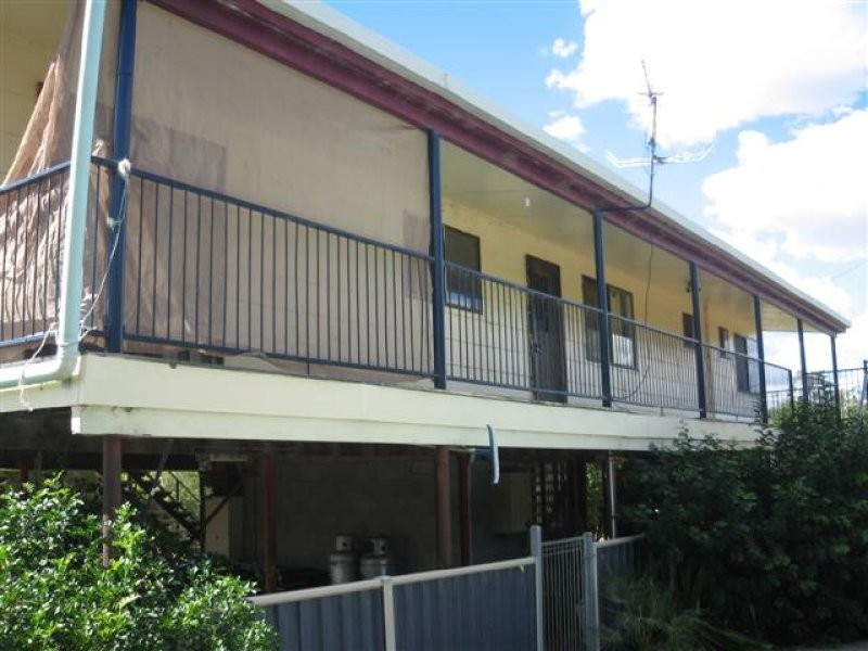3 Tiffin Street, Roma QLD 4455