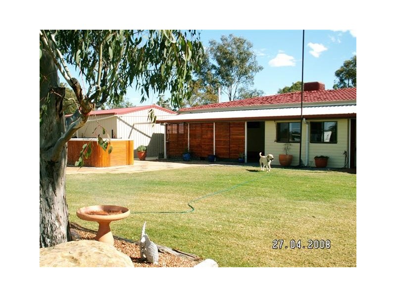 34-38 Edwardes Street, Roma QLD 4455