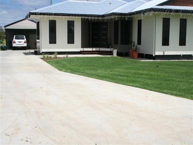 39 Robusta Drive, Roma QLD 4455