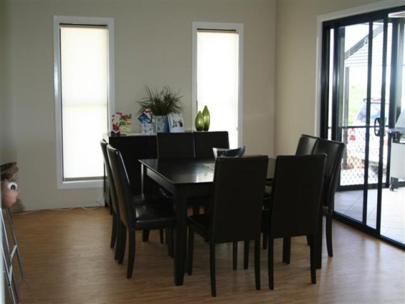 39 Robusta Drive, Roma QLD 4455