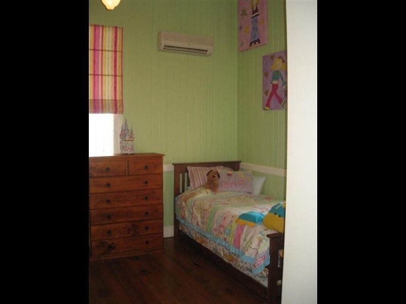 123 Wyndham Street, Roma QLD 4455