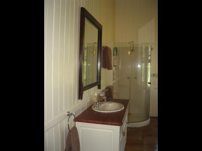 123 Wyndham Street, Roma QLD 4455