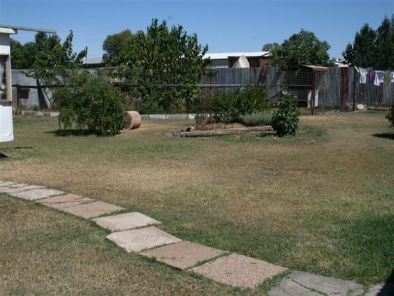 2-4 Rae Street, Roma QLD 4455