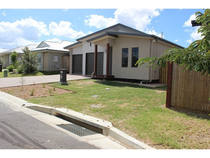 1 Lomandra Avenue, Roma QLD 4455