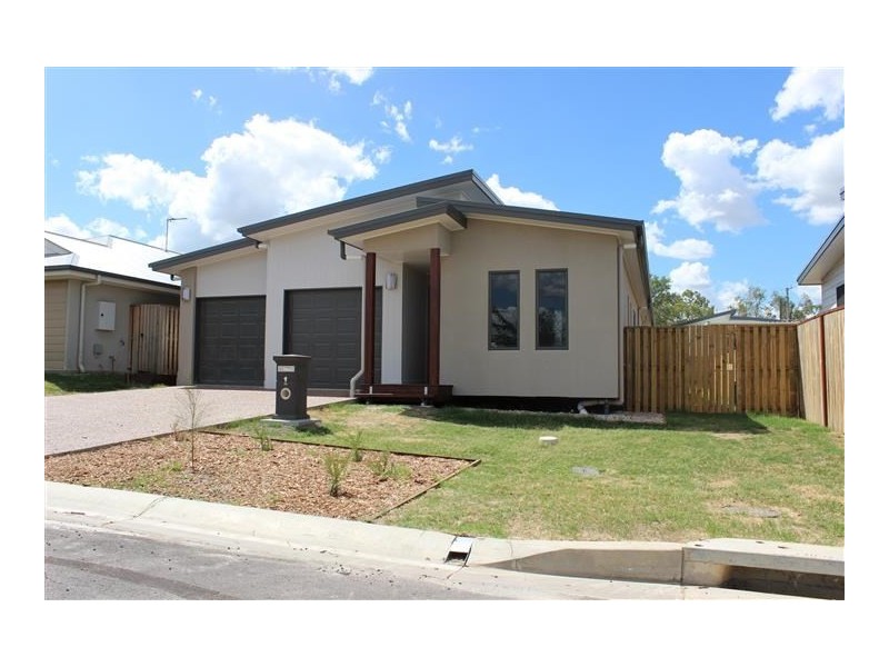 1 Lomandra Avenue, Roma QLD 4455