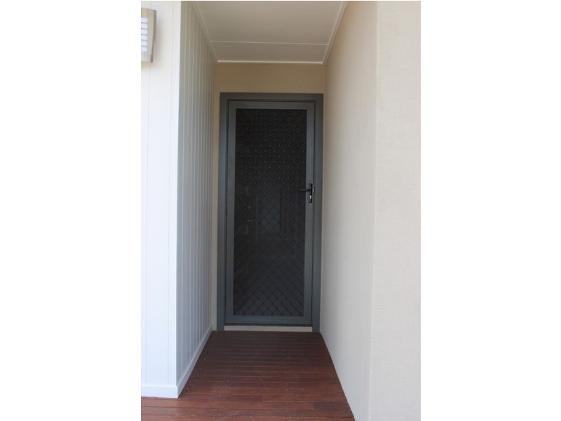 1 Lomandra Avenue, Roma QLD 4455