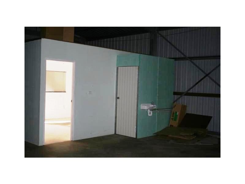 140 Northern Rd Residential, Roma QLD 4455